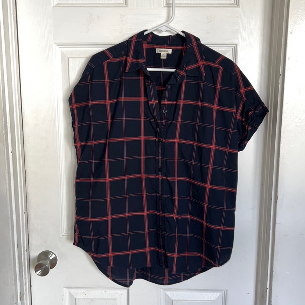 Goodthreads Navy & Red Plaid Button Up T-Shirt L